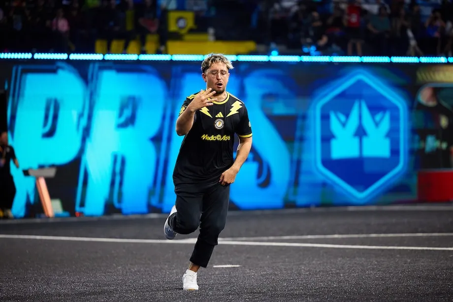 Spursito con el Rayo de Barcelona