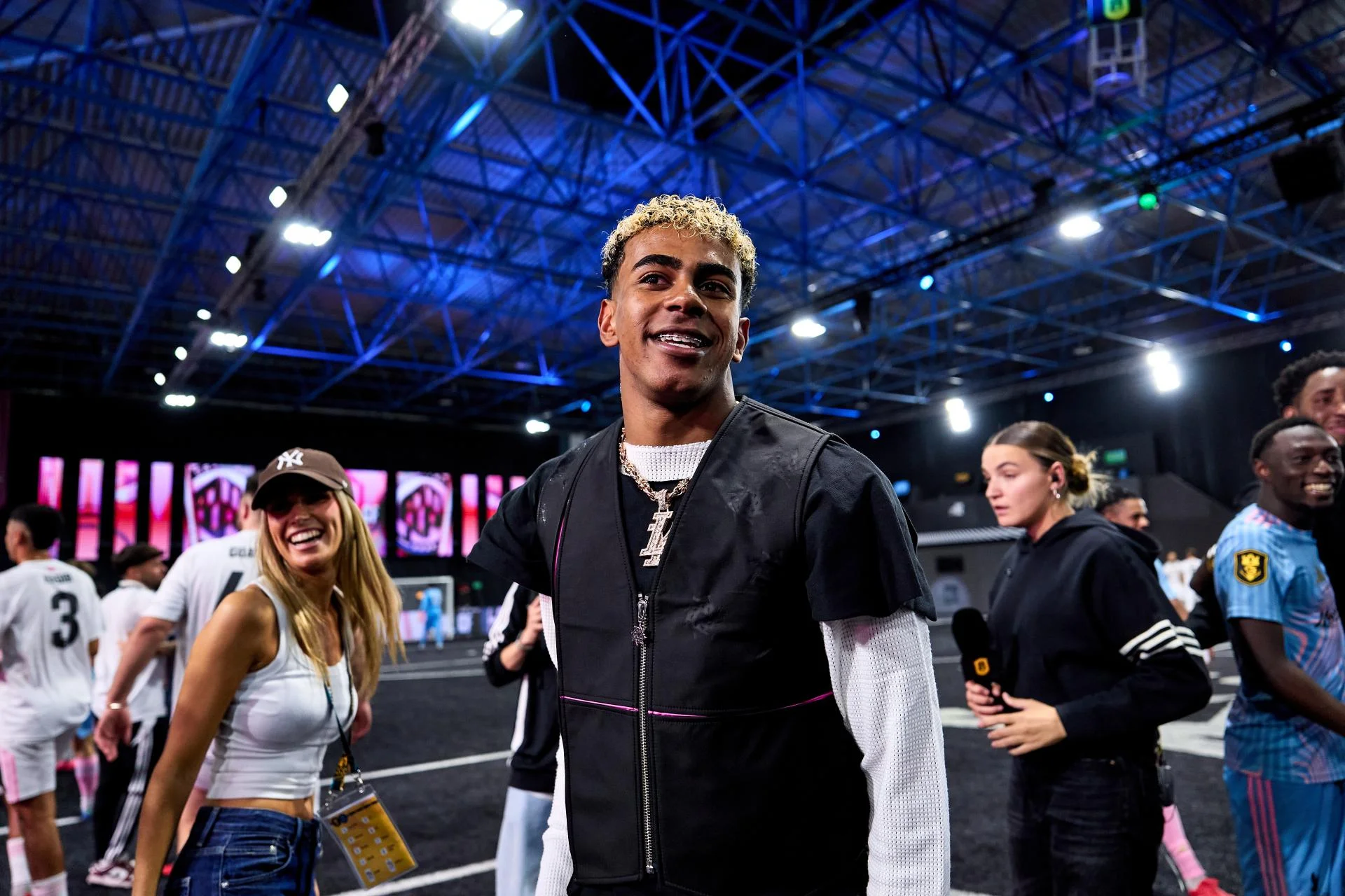 Lamine Yamal en el Cupra Arena de la Kings League